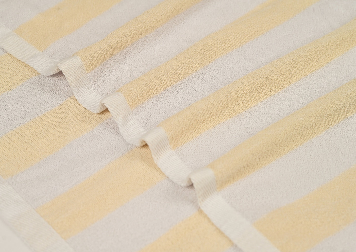 Premium stripes bath towel ,100% Cotton,70x150cm.