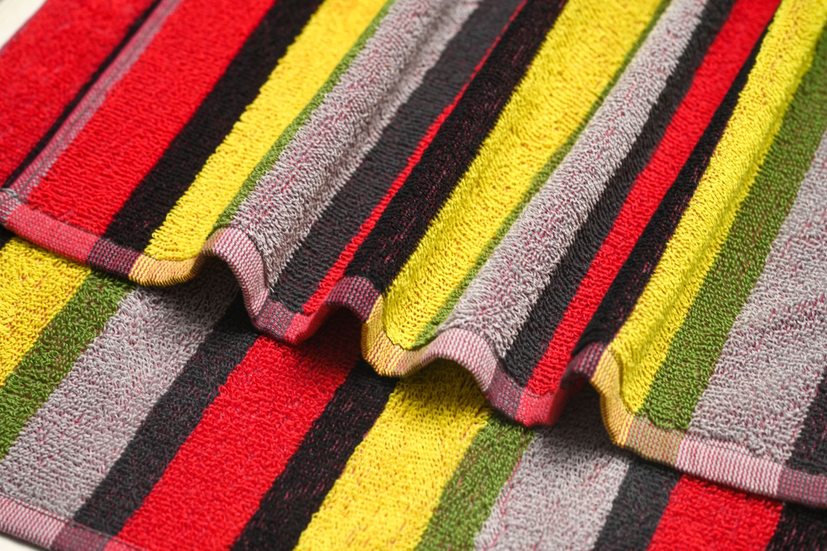 منشفة قطنية متعددة الاستخدامات للاستخدام اليومي 50 × 100 سم