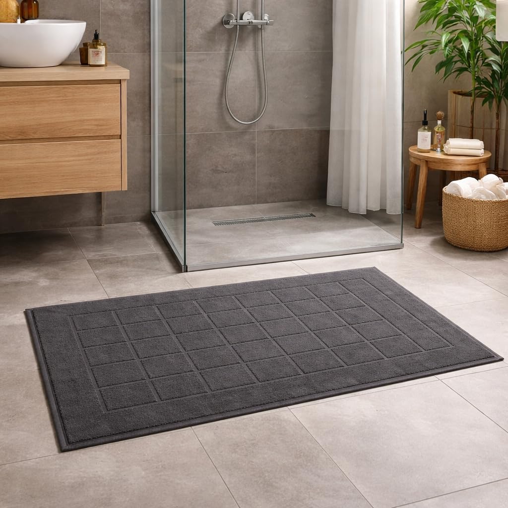 Helene MOU Bath Mat Towel - 100% Cotton 1 Pc Absorbent Bathmat - Quick Dry Bath Mats for Bathrooms, 50 x 70 cm.