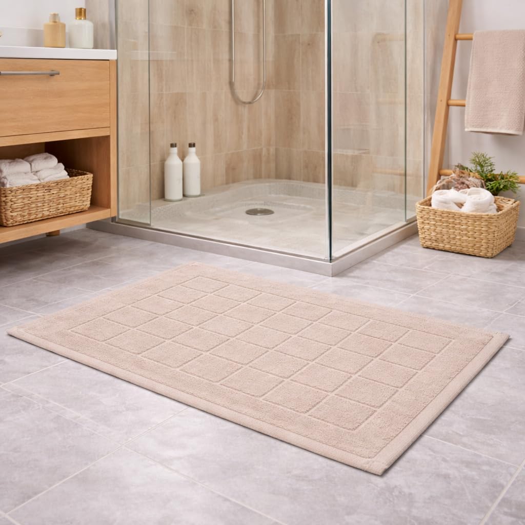 Helene MOU Bath Mat Towel - 100% Cotton 1 Pc Absorbent Bathmat - Quick Dry Bath Mats for Bathrooms, 50 x 70 cm.