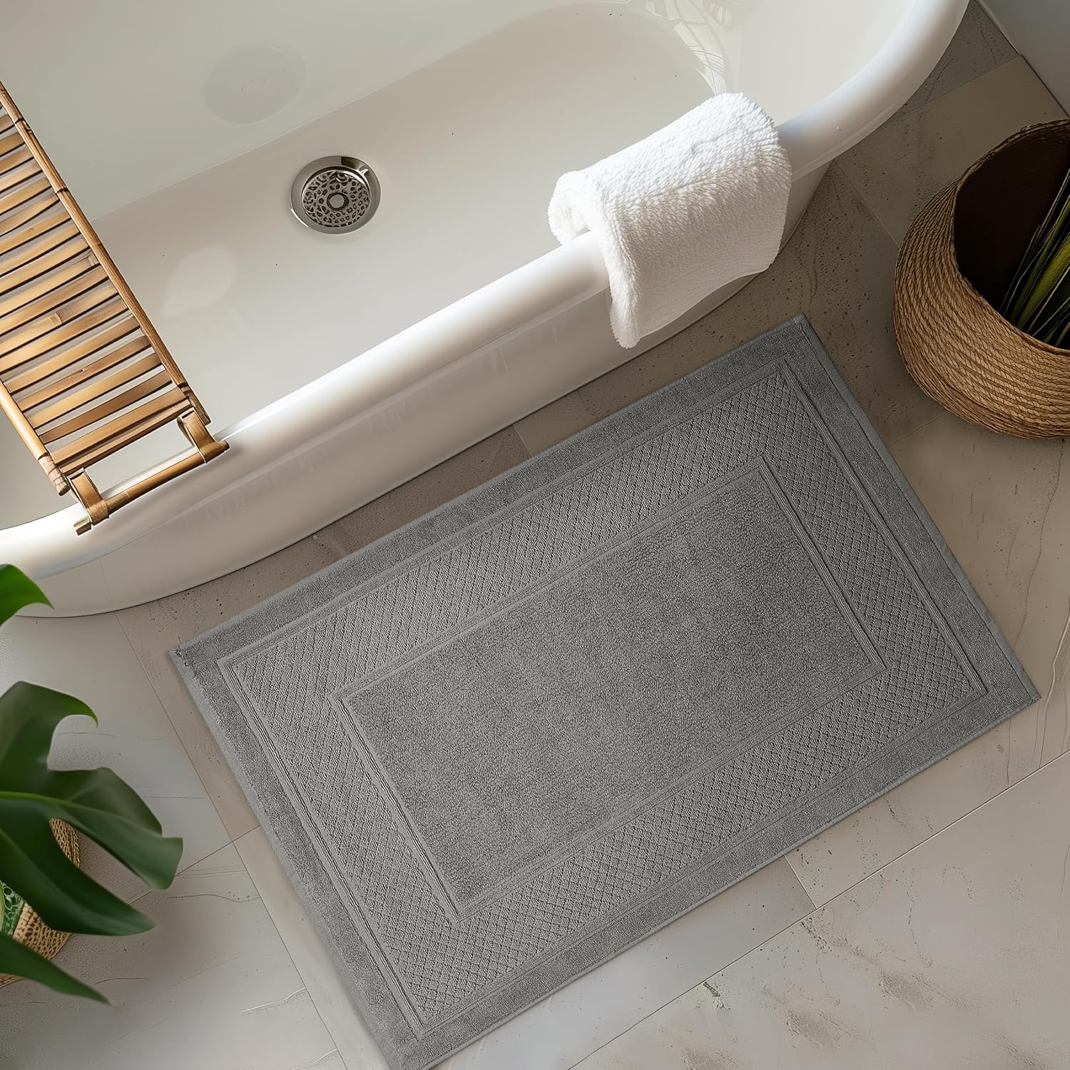 Helene MOU Bath Mat Towel - 100% Cotton 1 Pc Absorbent Bathmat - Quick Dry Bath Mats for Bathrooms, 50 x 70 cm