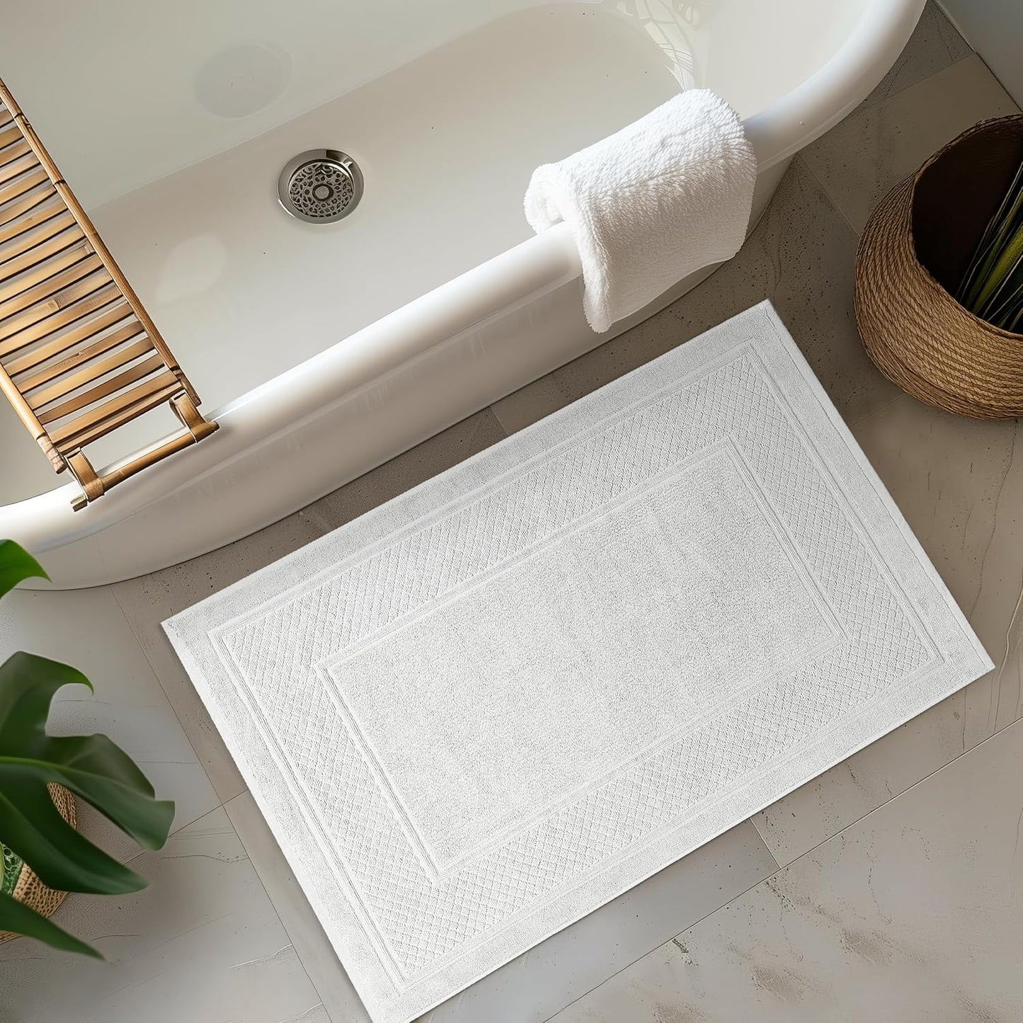 Helene MOU Bath Mat Towel - 100% Cotton 1 Pc Absorbent Bathmat - Quick Dry Bath Mats for Bathrooms, 50 x 70 cm
