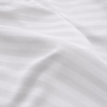 Premium Quality Fitted Sheet and Pillowcase Set of 3 Pcs size 2 pillow cases size 50x70 cm , 120x200 cm.