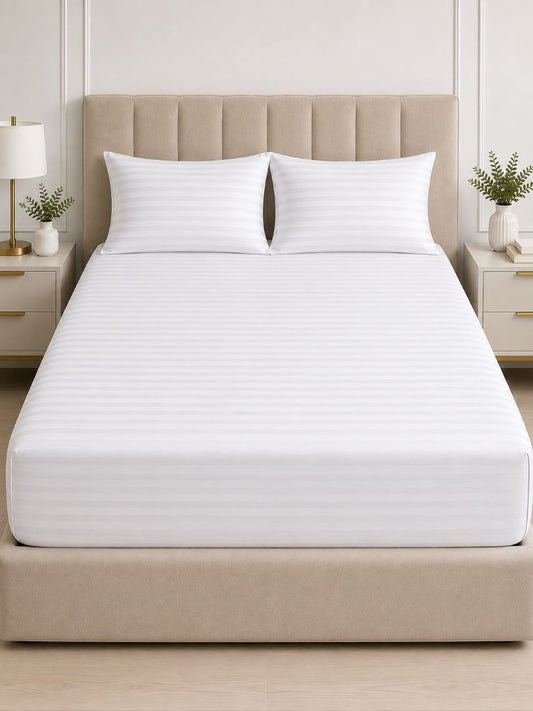 Premium Quality Fitted Sheet and Pillowcase Set of 4 Pcs size 2 pillow cases size 50x70 cm , 1 pillow case 45x170 cm 180x200 cm.